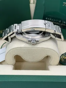 Rolex Submariner Date 41mm Stainless Steel Oyster Bracelet 126610LN 2025