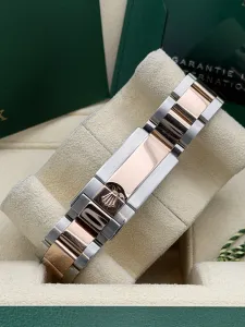 Rolex Yacht-Master II 44mm Steel & Everose Gold Oyster 116681 2023