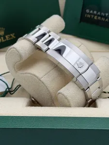 Rolex Sky-Dweller 42mm Stainless Steel & White Gold Oyster Bracelet Mint Green Dial Ref. 336934 (2025, Unworn)